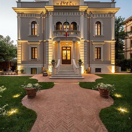 Relais Metelli Hotel Foligno Bagian luar foto