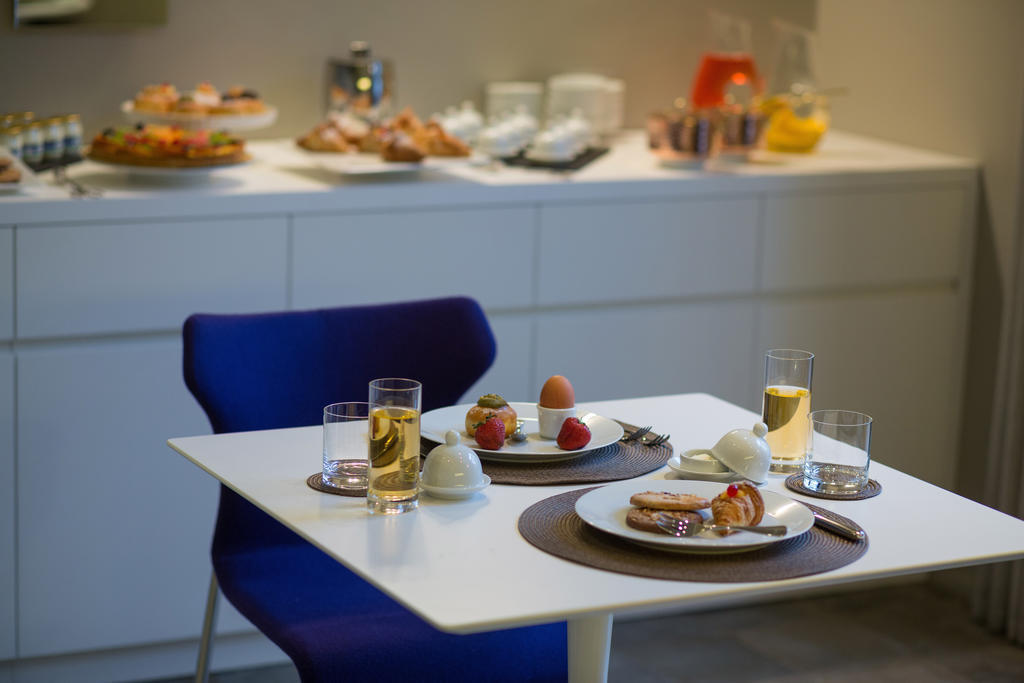 Relais Metelli Hotel Foligno Bagian luar foto