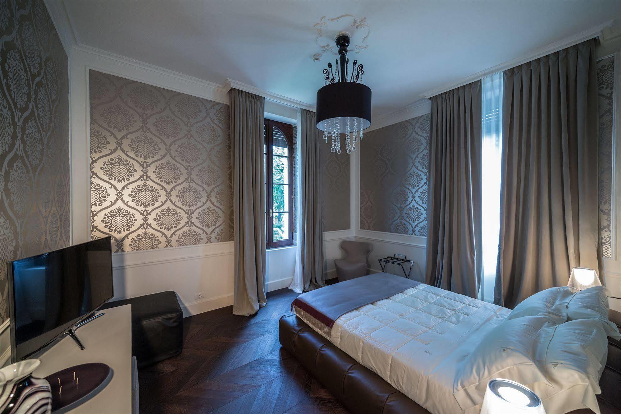 Relais Metelli Hotel Foligno Bagian luar foto