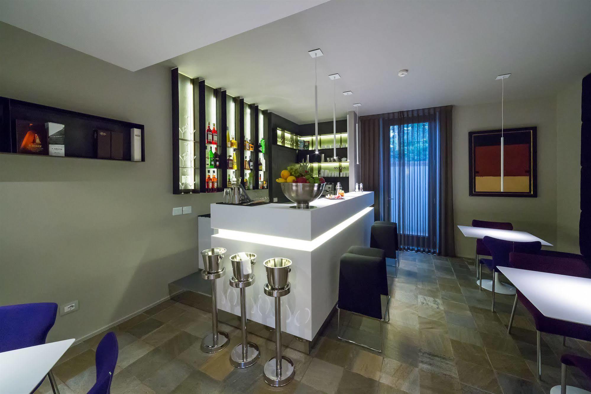 Relais Metelli Hotel Foligno Bagian luar foto